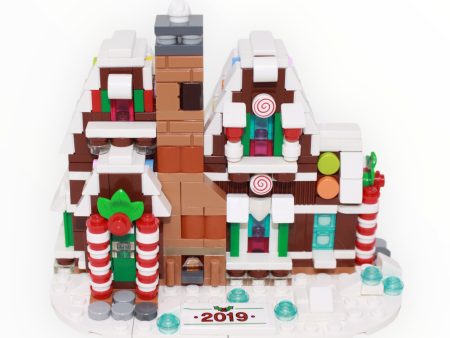 Used Set 40337 LEGO Gingerbread House Cheap