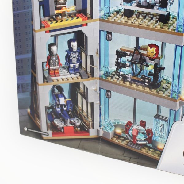 Retired Set 76166 Marvel Avengers Tower Battle (damaged box) Discount